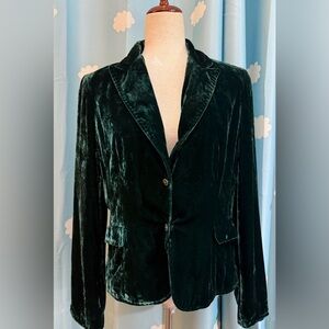 Tahari green velvet blazer jacket. Size L